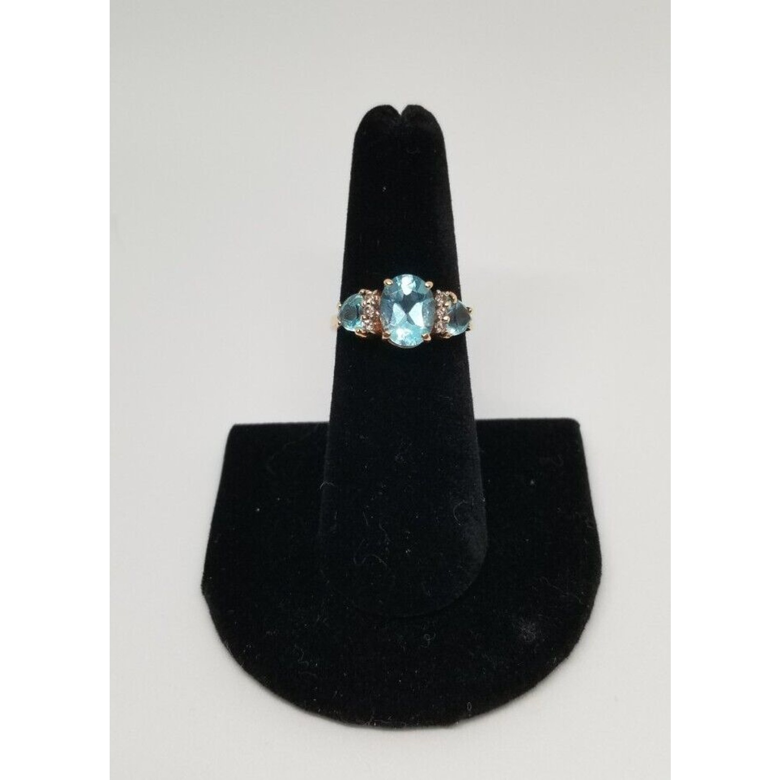 Vintage Woman Blue Topaz 1 Oval & 2 Trillion, Diamond And 14k Gold Ring Size 6.5